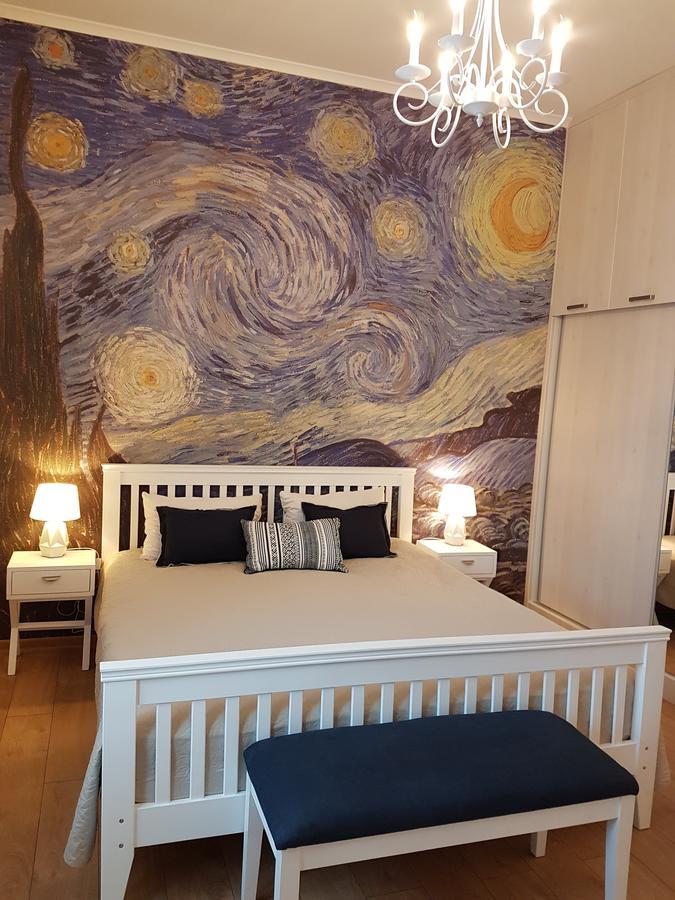 The Starry Night Apartment 바투미 외부 사진